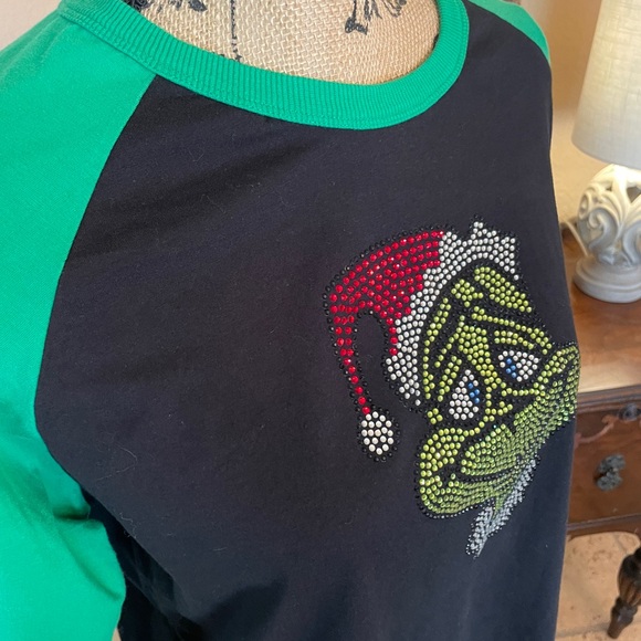 B.O.B. The Grinch Sparkly Christmas Tee - Picture 6 of 11